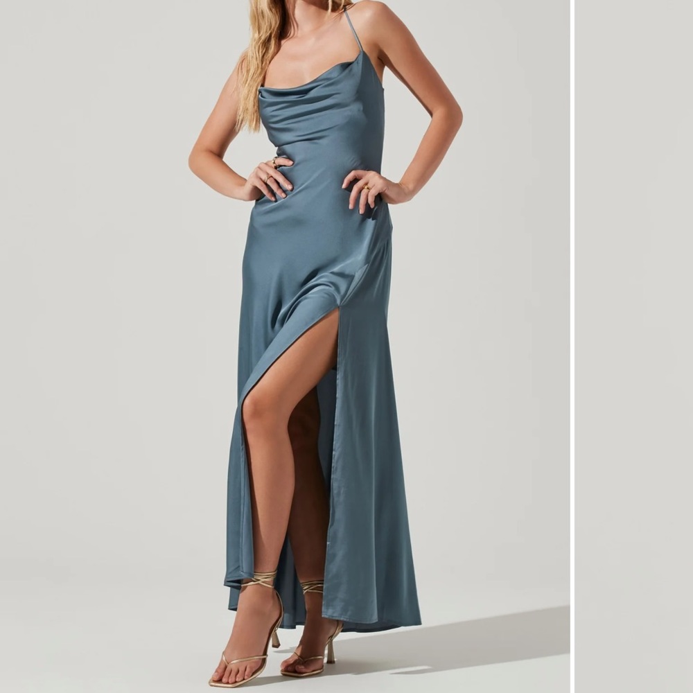 ASTR the label PALISADES COWL NECK MAXI DRESS Size Small in Dusty Blue